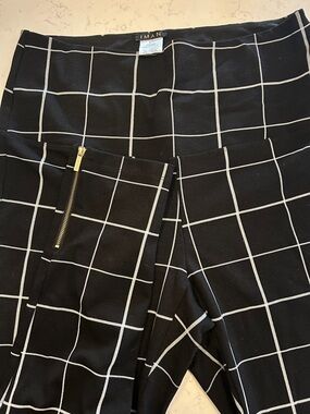 IMAN Black Windowpane Grid Pants with Gold Zip Accent Large